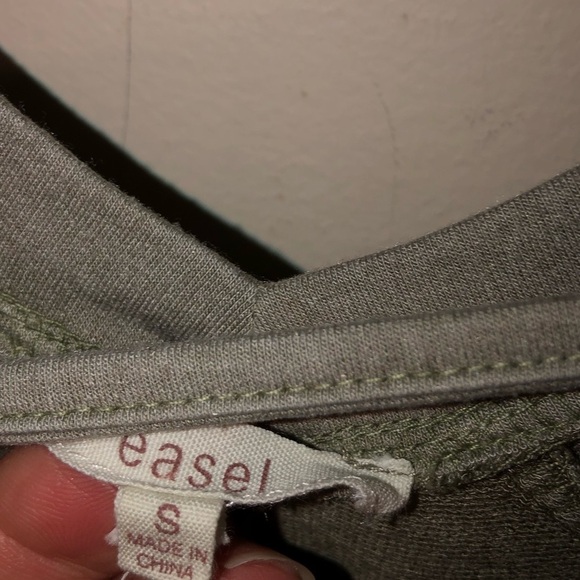 Easel Short Sleeve Sage Green Strappy Chest Mini Dress Size Small - Picture 3 of 7